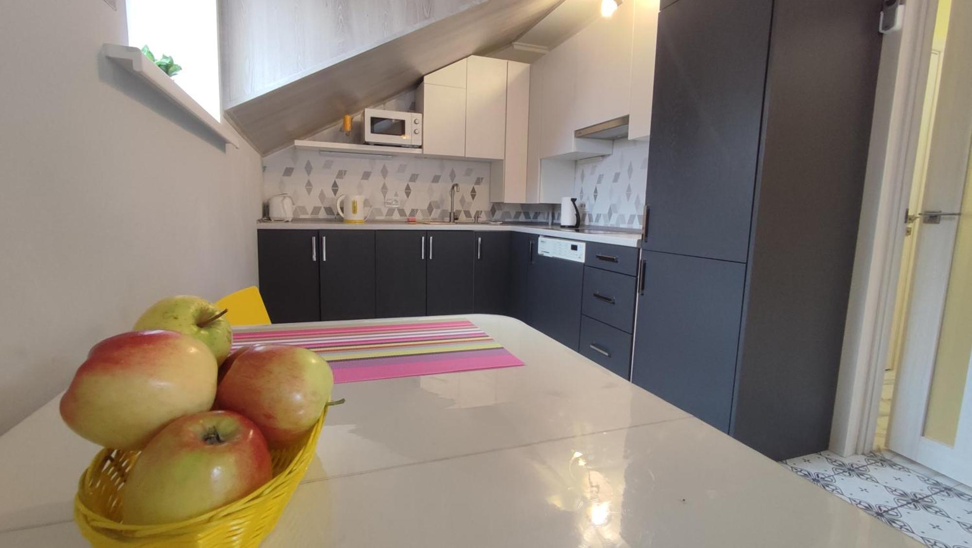 Apartament Сонячна Мансарда Kamieniec Podolski Zewnętrze zdjęcie